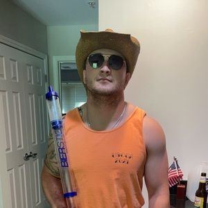 Meet your Posher, Jon